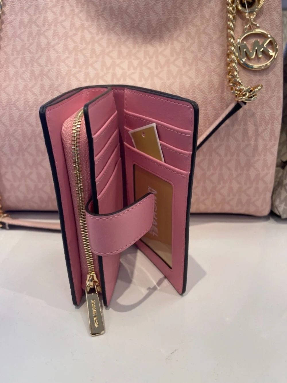 MICHAEL KORS Jet Set Travel Medium Logo Debossed Billfold Wallet Carnation  NWT
